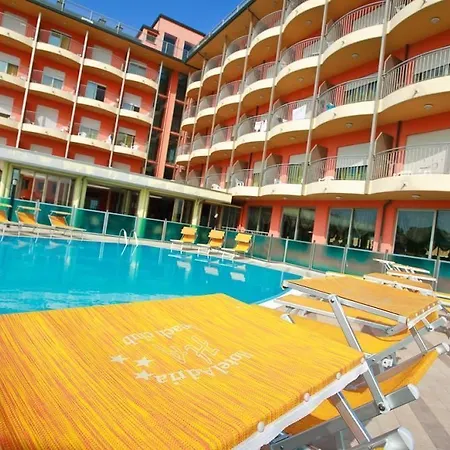Hotell Adria Club